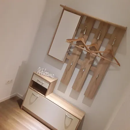 70 , Rhoen , Ortsmitte , Frisch Saniert , Gaestehaus Mierdel *