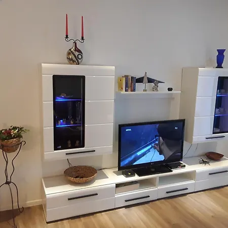 70 , Rhoen , Ortsmitte , Frisch Saniert , Gaestehaus Mierdel Gersfeld