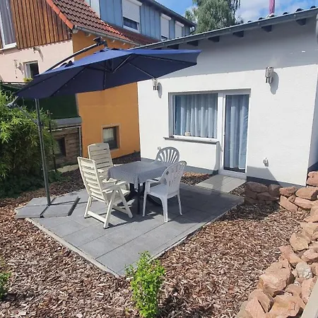 70 , Rhoen , Ortsmitte , Frisch Saniert , Gaestehaus Mierdel Апартаменты