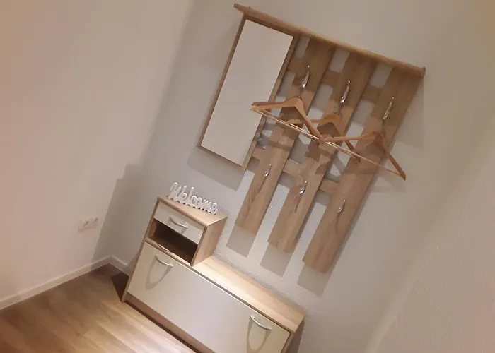 70 , Rhoen , Ortsmitte , Frisch Saniert , Gaestehaus Mierdel *