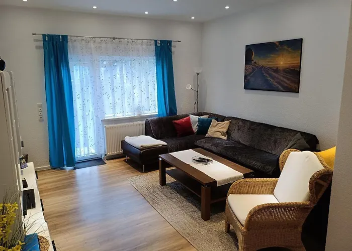 70 , Rhoen , Ortsmitte , Frisch Saniert , Gaestehaus Mierdel Апартаменты *